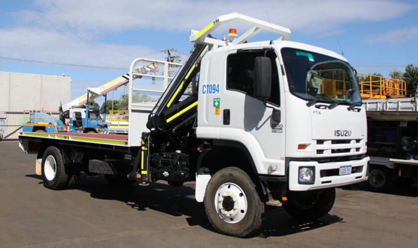 ISUZU FTS800 4 × 4 Flat Tray Crane Truck | CT094 | Plantman