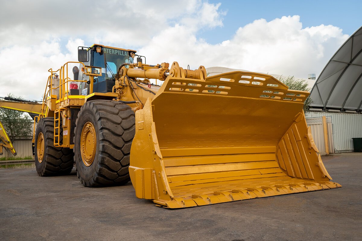 Caterpillar 988H Wheel Loader | WL024