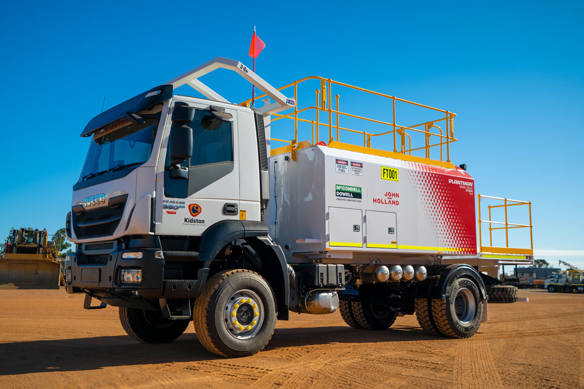 2022 IVECO TRAKKER AD360 4×4 DIESEL TANKER DT6000