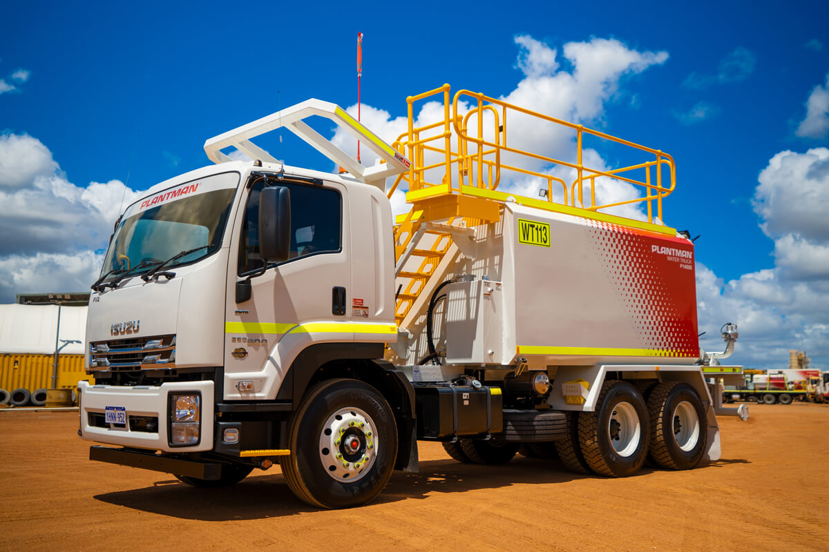 ISUZU FVZ260-300 6×4 WATER TRUCK 14,000L | WT113