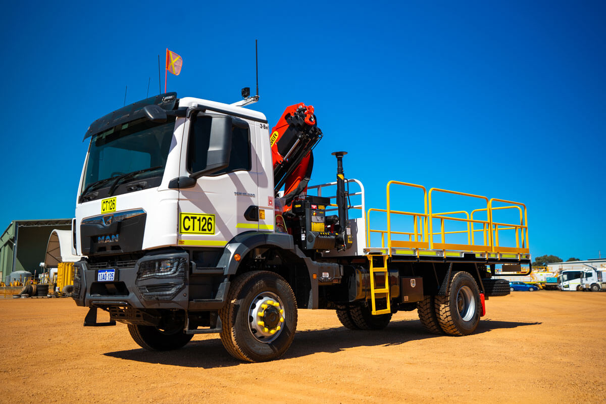 MAN TGM 18.320 4×4 CRANE TRUCK | CT126