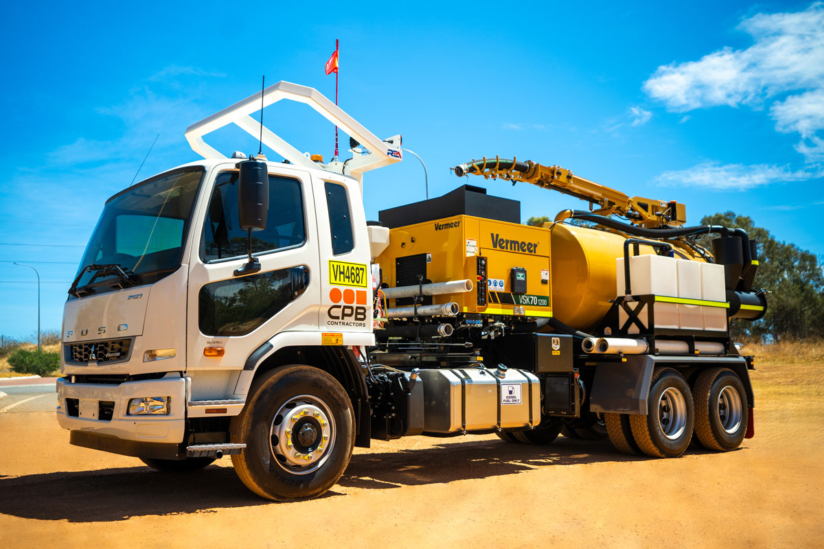 2024 FUSO FIGHTER 6×4 VAC TRUCK