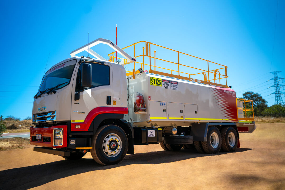 ISUZU 240-300 6×4 SERVICE TRUCK P8000 | ST125