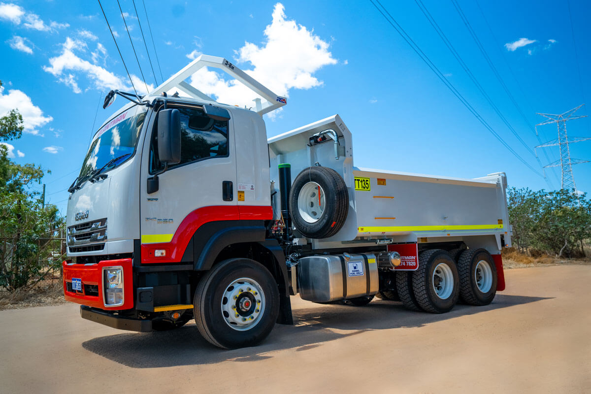 ISUZU FVZ240-350 6×4 Tipper Truck | TT135