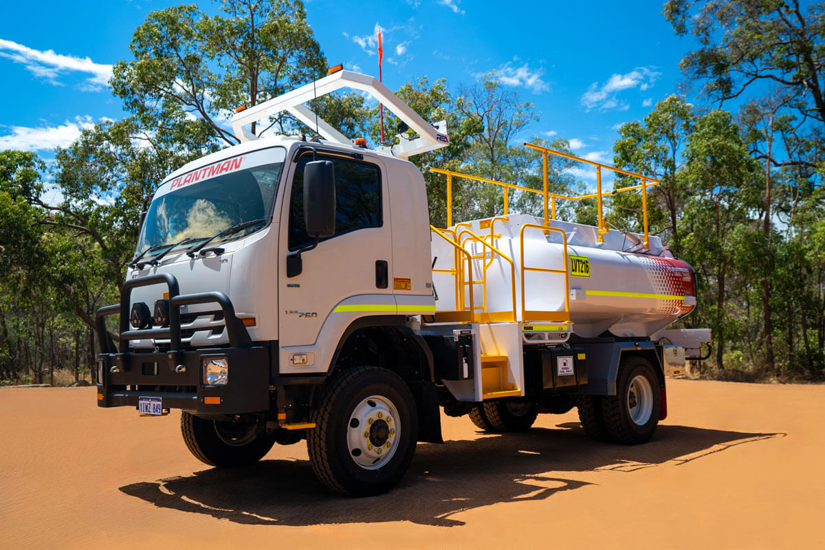 2026 ISUZU FTS139-260 4×4 Diesel Tanker DT6000